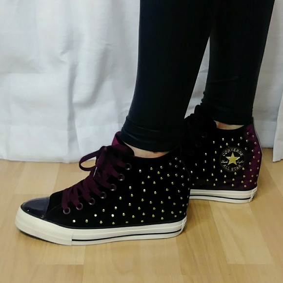 🔥NWT Converse Chuck Taylor Lux Wedges Ruby Velvet - Picture 7 of 8